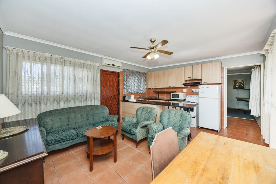 8 Bedroom Property for Sale in Table View Western Cape